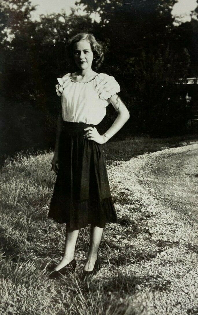 Pretty Woman With Hand On Hip Standing By Dirt Road B&W Photograph 2.75 x 4.5