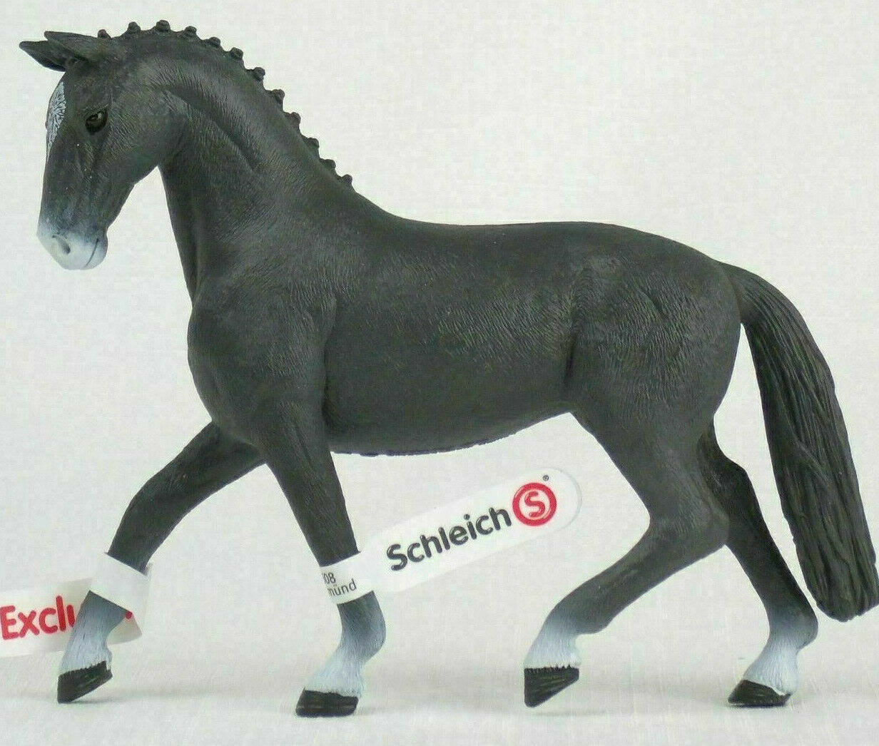 Schleich HANOVERIAN MARE 72135 LIMITED EDITION Dk Grey HORSE NEW SEALED RETIRED