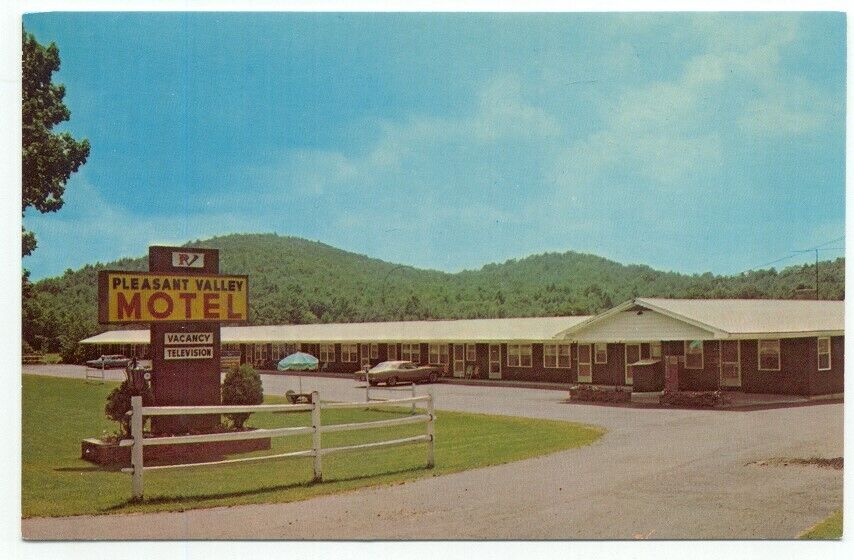 West Stockbridge MA Pleasant Valley Motel Postcard Massachusetts