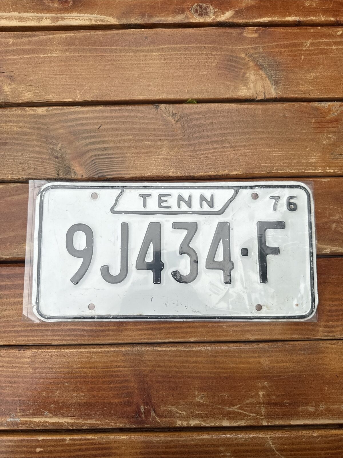1976 Tennessee License Plate
