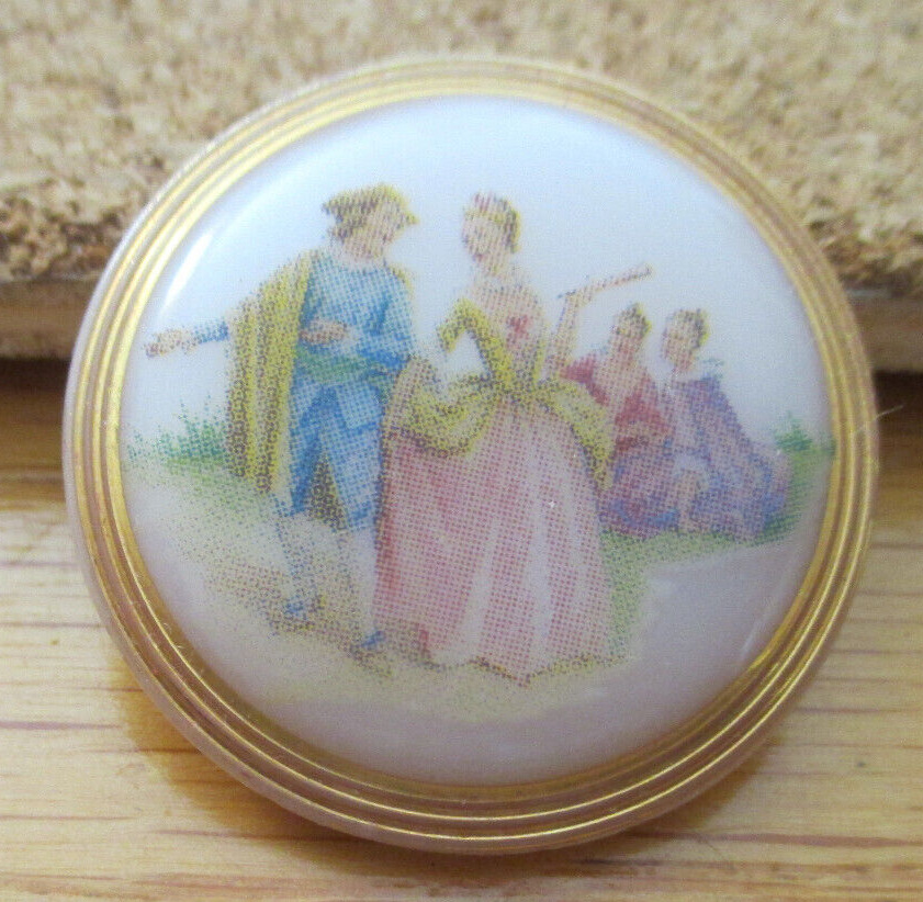 1 - Czech Glass Victorian Romantic Couples on a Round Pink Button #82  30.43mm