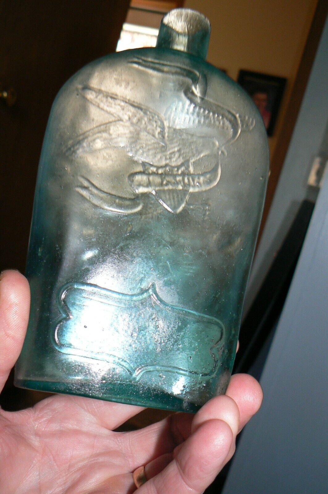 EXT RARE COLOR BLUE GREEN 1860S GXII-20 (C I & SONS) LISTED MOLD FLASK