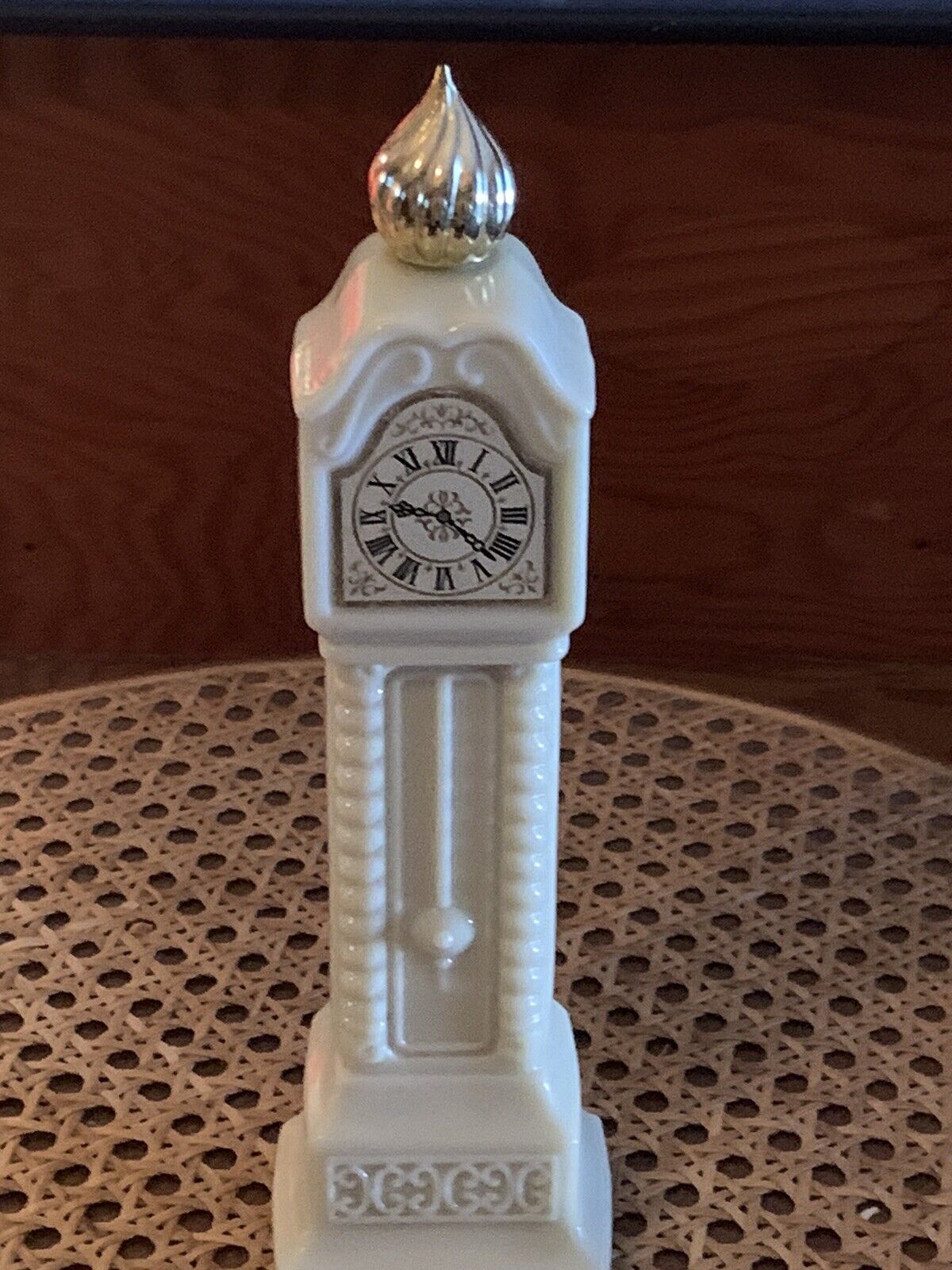 Avon Hour Of Fragrance Grandfather Clock Bottle 