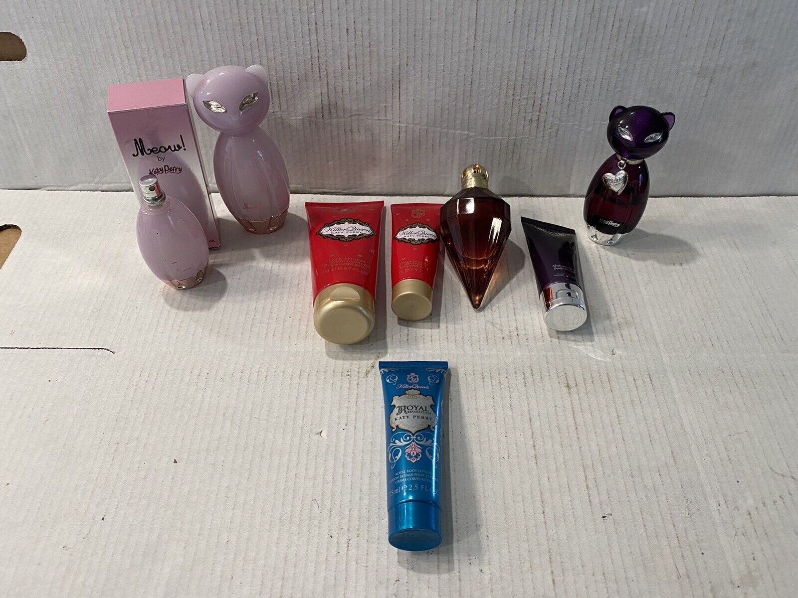 Katy Perry Empty Perfume Bottle Lot ( 4 Types: Killer Queen, Purr, Meow, Royal)