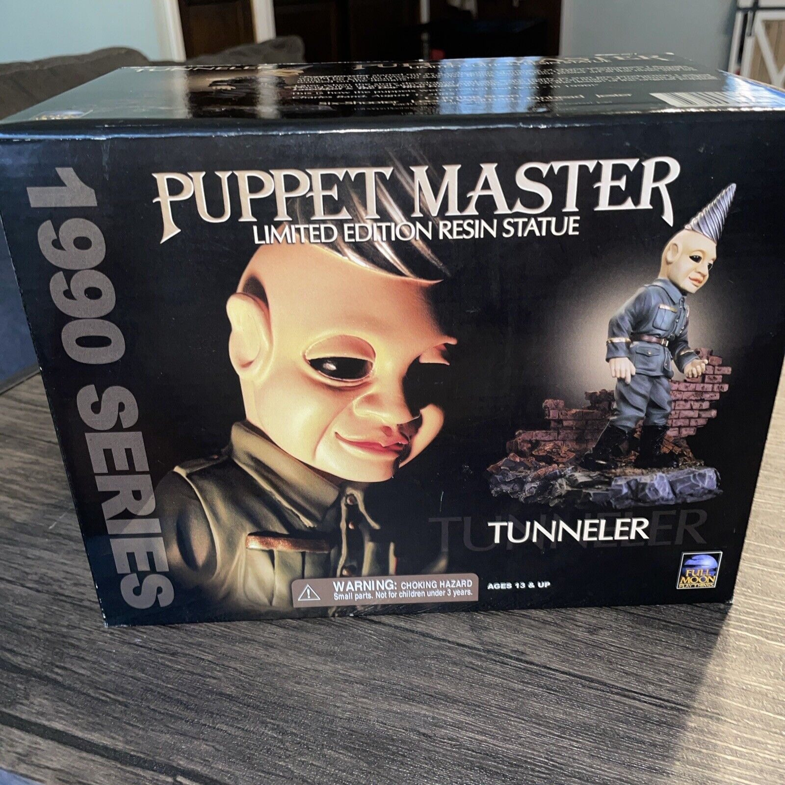 Puppet Master Limited Edition Resin Statue TUNNELER