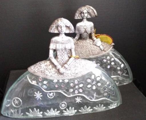 Giovanni Collection Spanish Princess Pair 2 Glass Metal Figurines Stunning Decor
