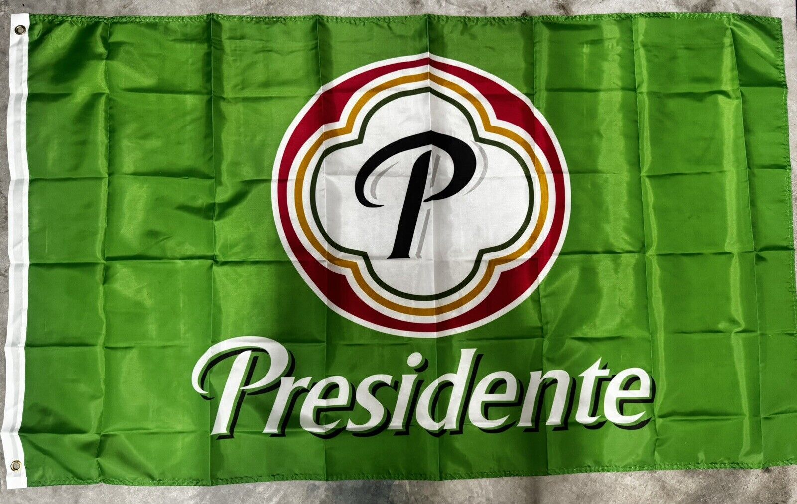 🍻 Beautiful Budweiser Presidente Beer 3x5 Flag 🍺 Brand New”
