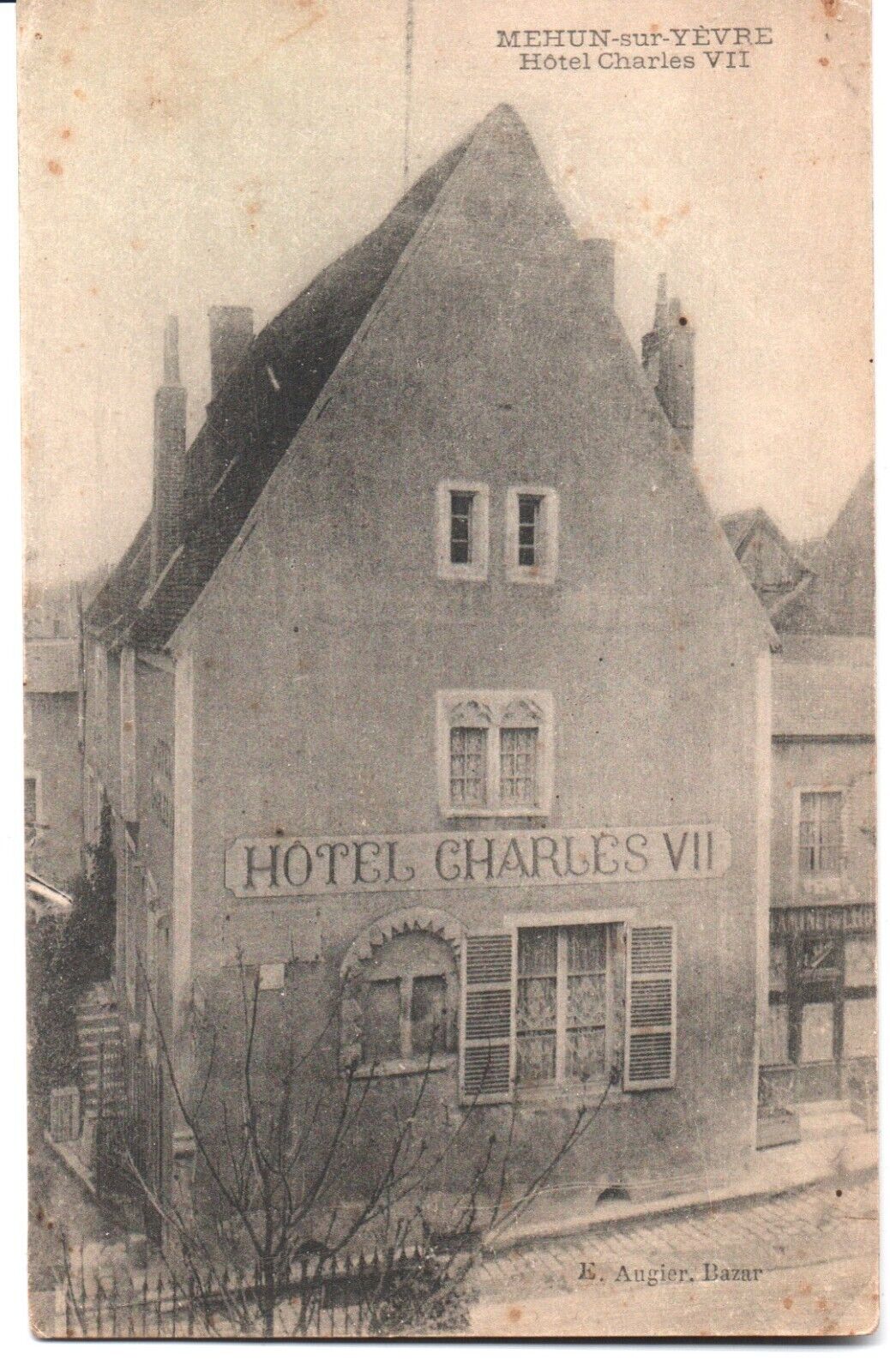CPA - MEHUN-sur-YÈVRE - Hotel Charles VII