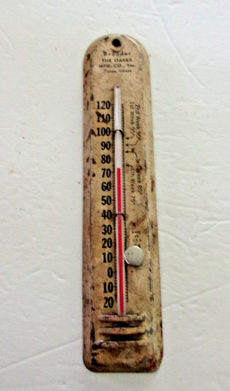 Vintage OAKES MFG. CO TIPTON INDIANA Brooding Metal Thermometer  4 1/2\