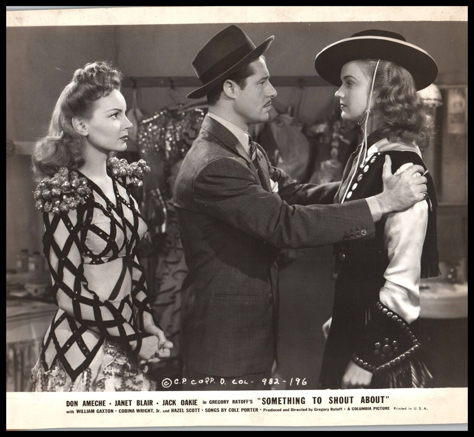 JANET BLAIR + DON AMECHE IN SOMETHING TO SHOUT ABOUT (1943) ORIGINAL PHOTO E 25