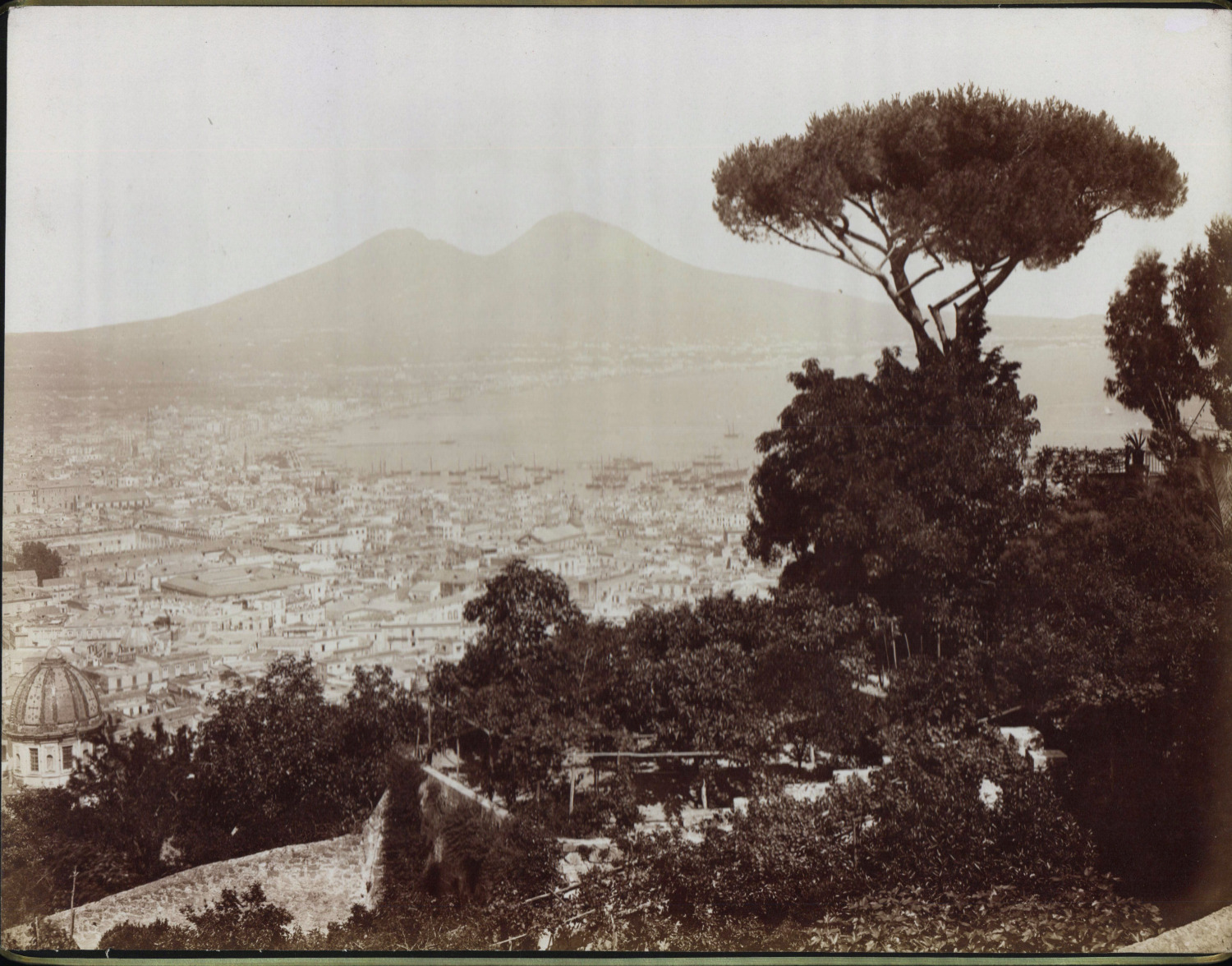 Giorgio Sommer, Italy, Naples, Panorama da San Martino, vintage albumine print 