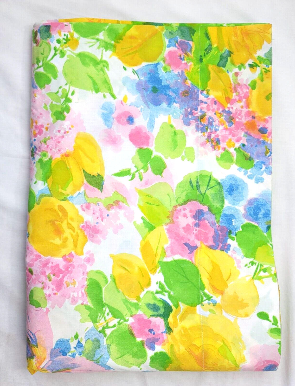 Vtg Cannon Royal Family Bright Watercolor Queen Flat Sheet Floral Cotton Blend