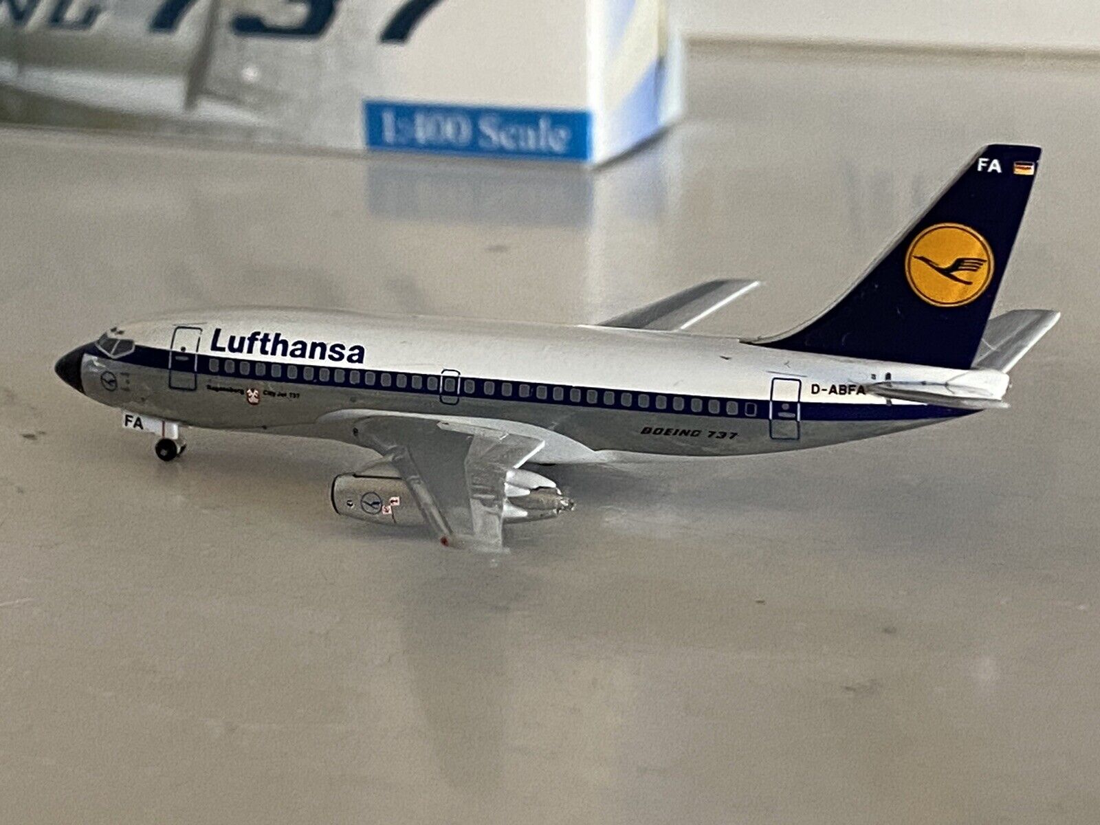 Aeroclassics Lufthansa Boeing 737-200 1:400 D-ABFA ACDABFA
