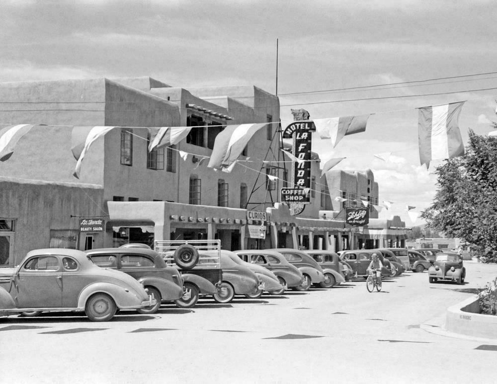 1940 Hotel La Fonda Taos New Mexico Old Vintage Photo 8.5