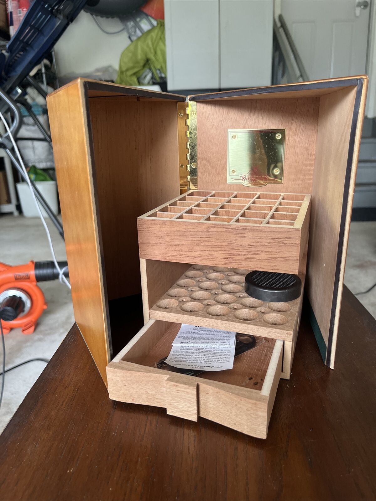 Vintage Wood Cigar Humidor 25 Cigar Capacity Cigar Savor Enterprises Drawer Case