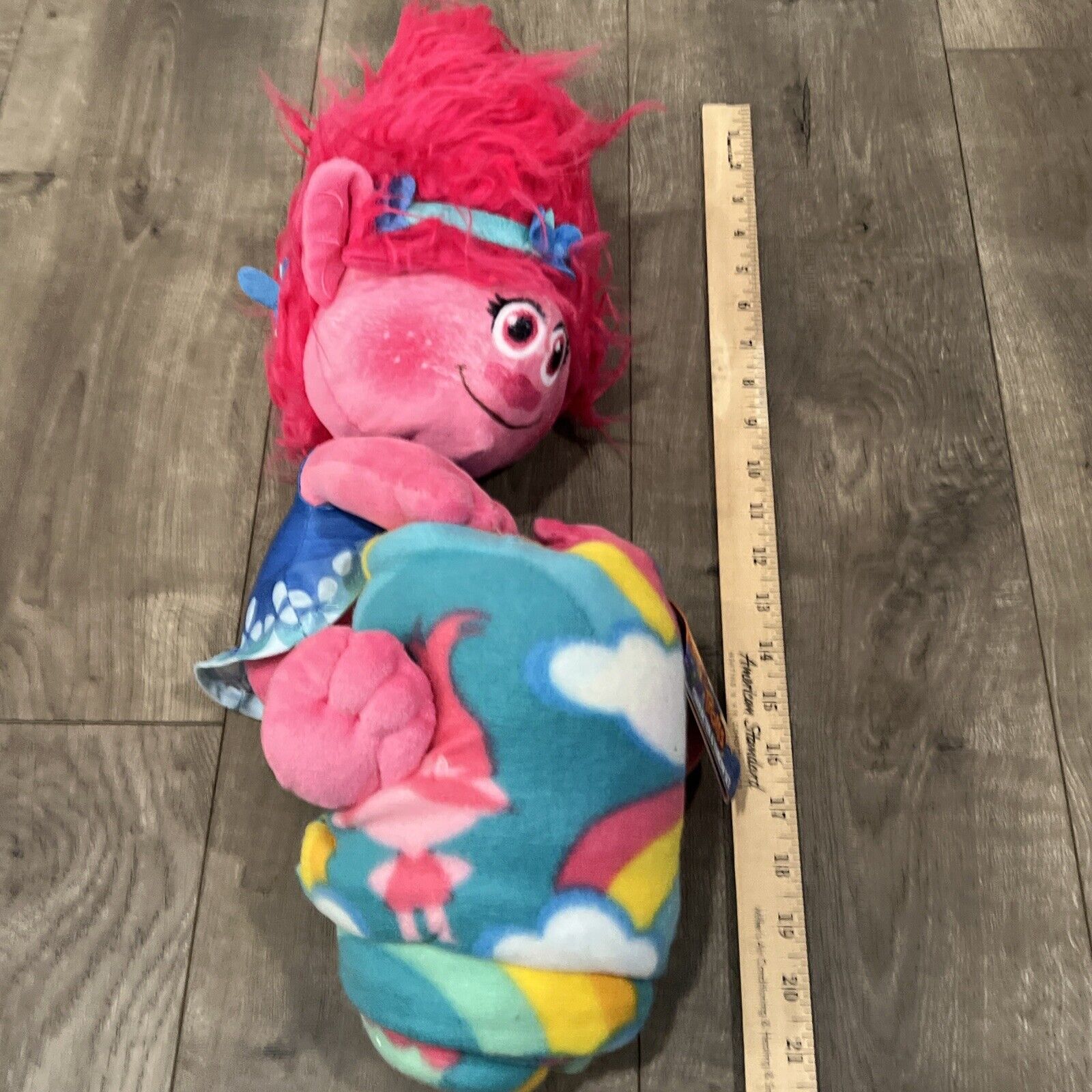 Dreamworks Trolls Baby Poppy Plush Toy 17” character and throw set