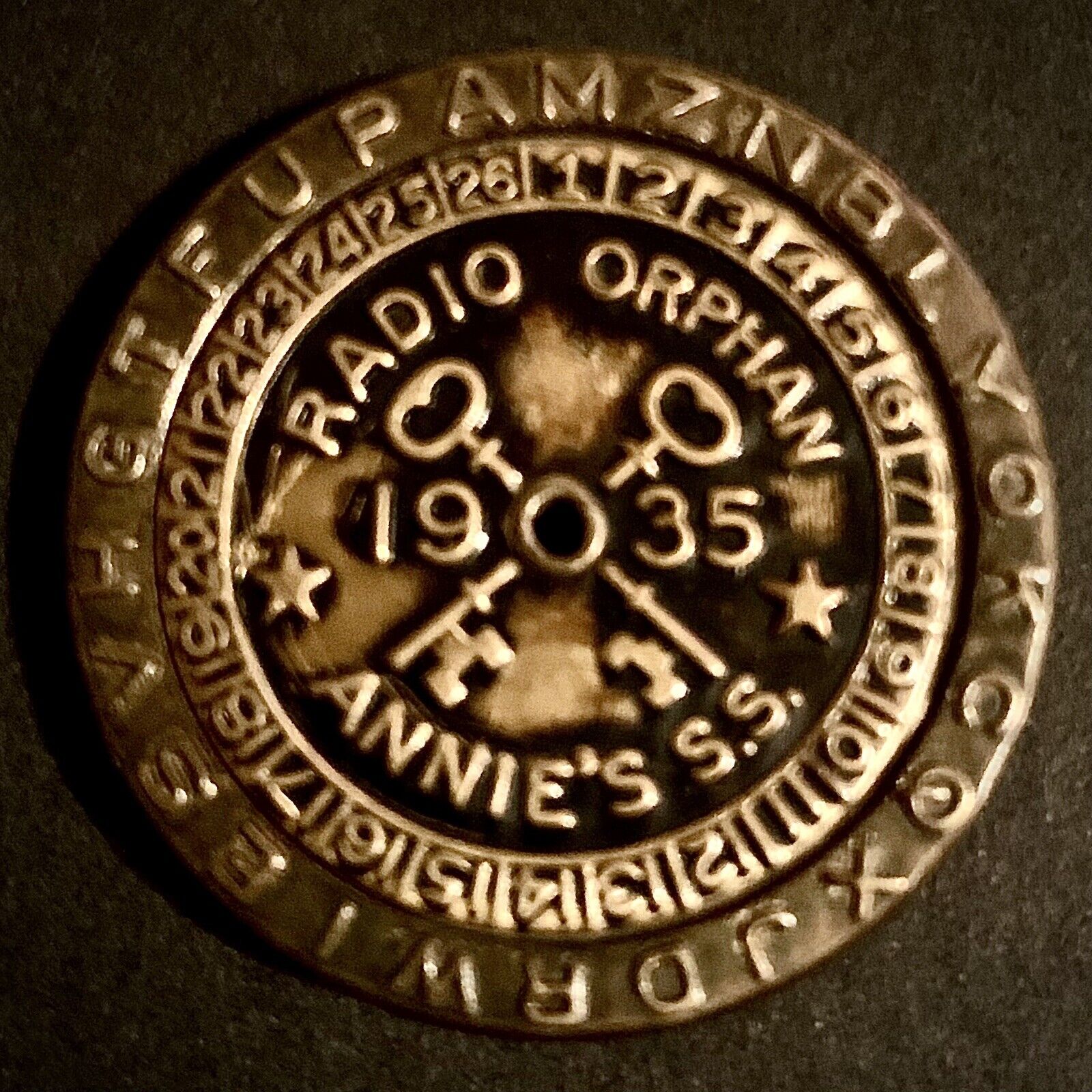 1935 RADIO ORPHAN ANNIE S.S. Secret Society 1st Year Decoder Pin -Hard Date