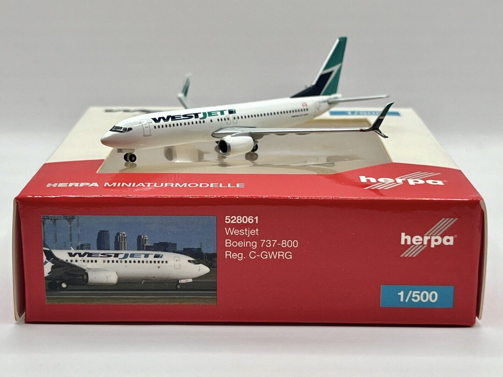 Herpa 528061 Westjet Boeing 737-800 C-GWRG 1/500