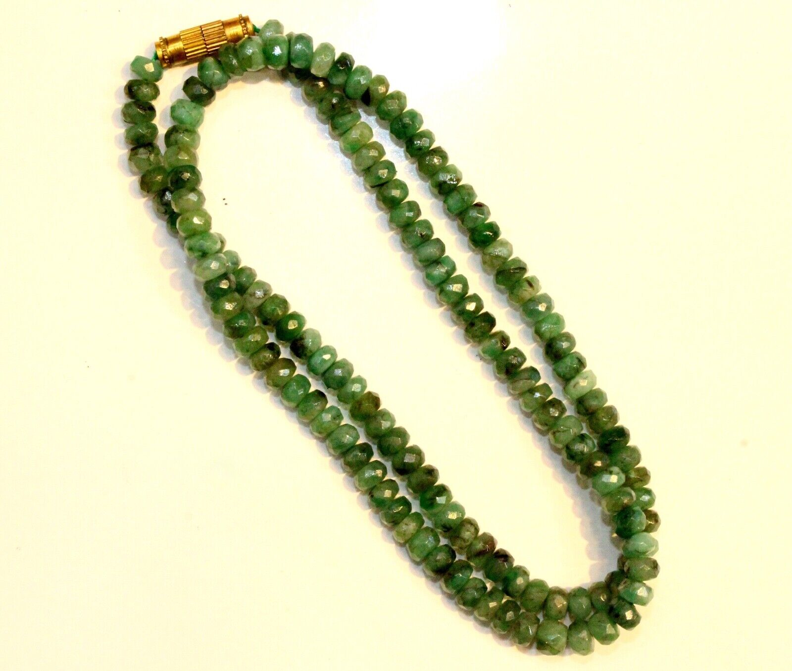 Emerald Mala /Panna  AAA Quality Unisex 108+1 Beads Wt-98.35 crt