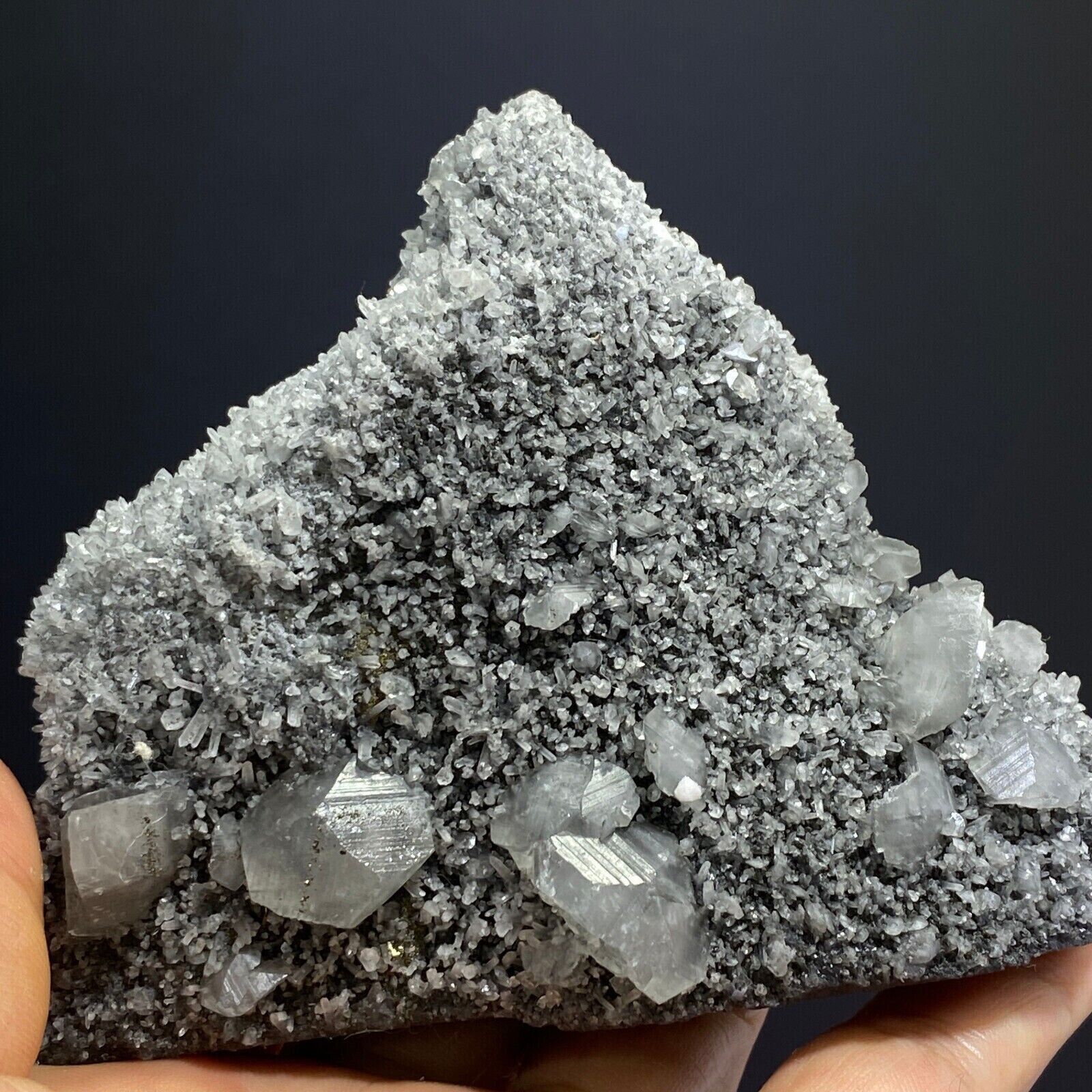228g Natural White Flaky Fluorescent Calcite & White Quartz Mineral Specimen