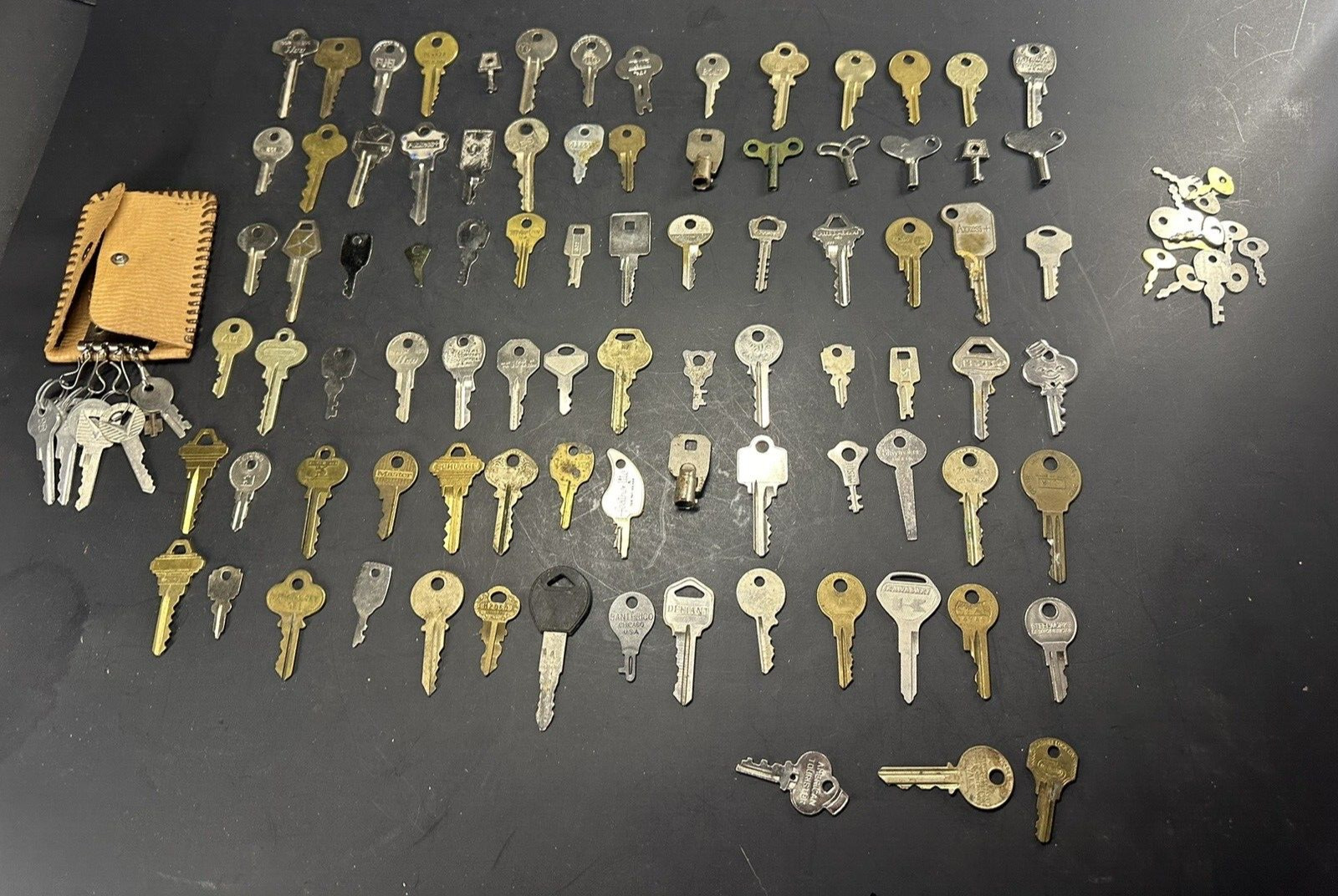Vintage Key Lot Assorted Collection of 93 Keys