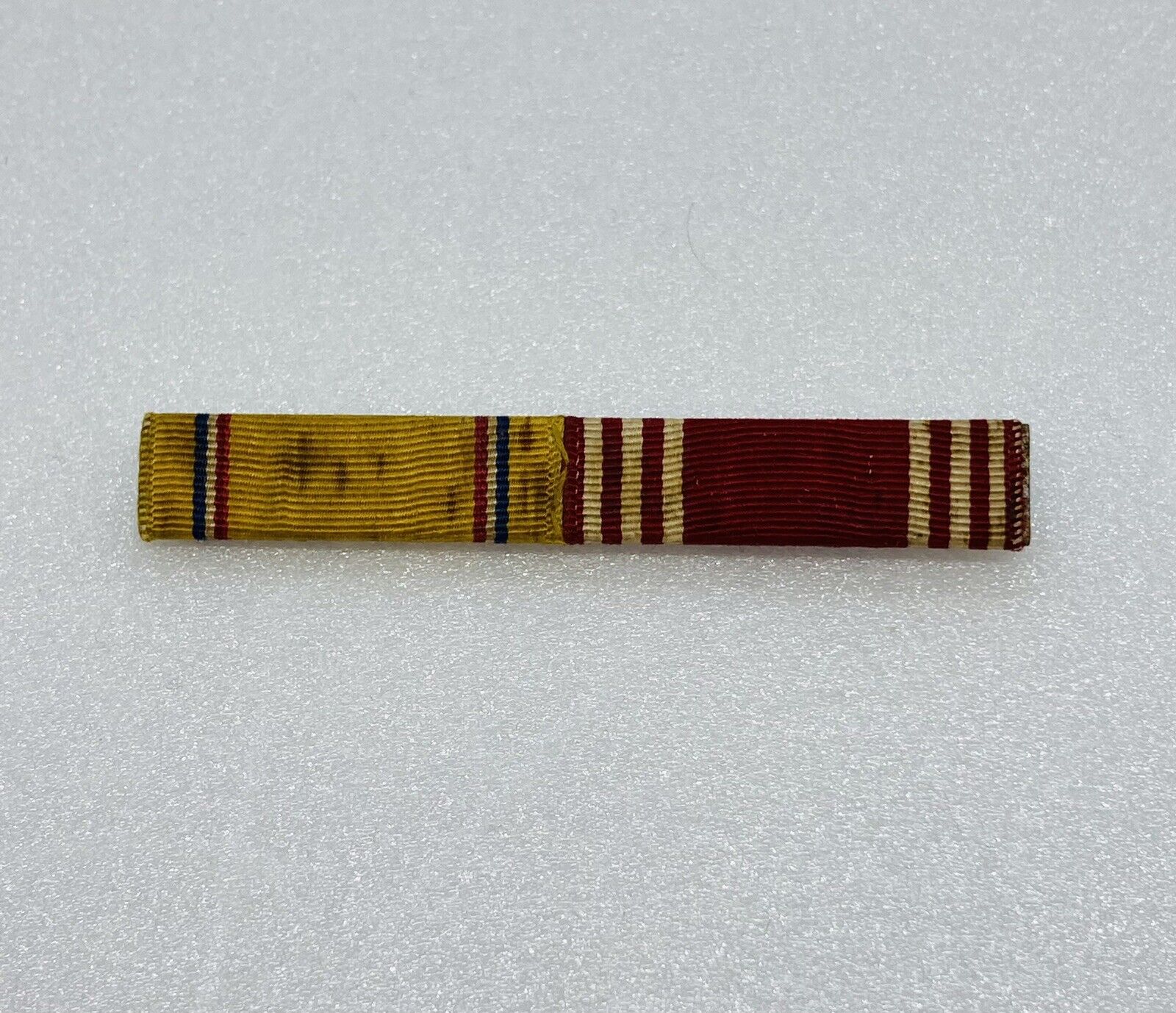 Vintage 1940s WWII Pin Ribbon Bar Single Row Pinback Collar US Army 6