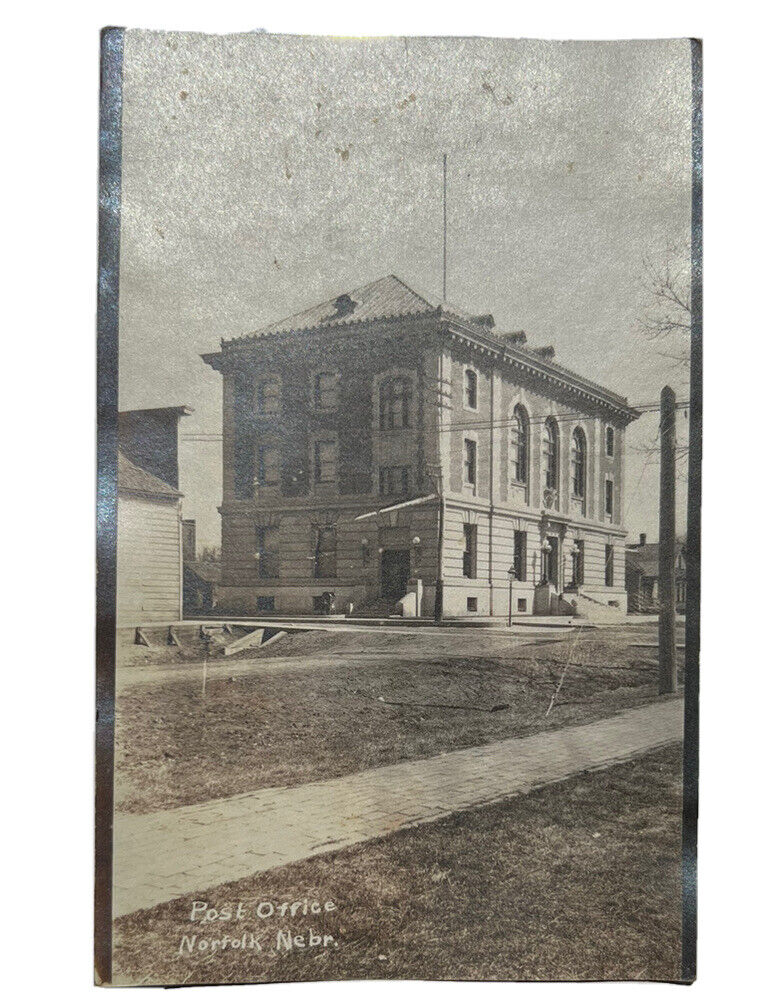 1908 RPPC POST OFFICE NORFOLK NEBRASKA Postcard Madison County Court House A4