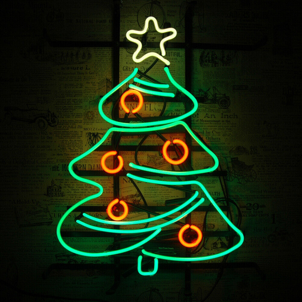 Christmas Tree Store 24\