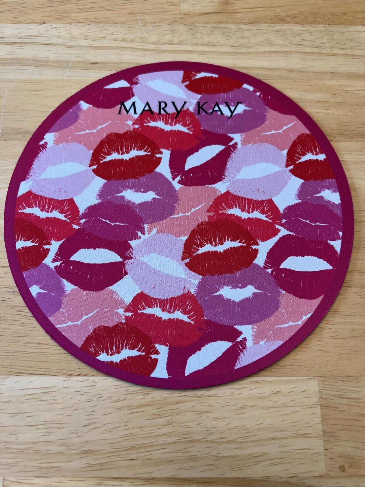 MARY KAY Lips 8” Diameter Mouse Pad NWOT 