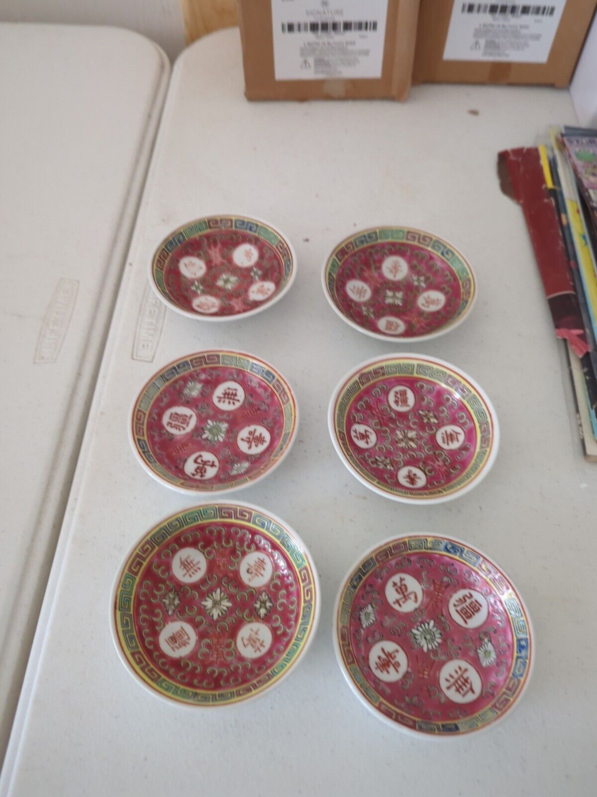 Lot Of 6 Vintage Chinese Mun Shou  Famille Rose Porcelain 4\