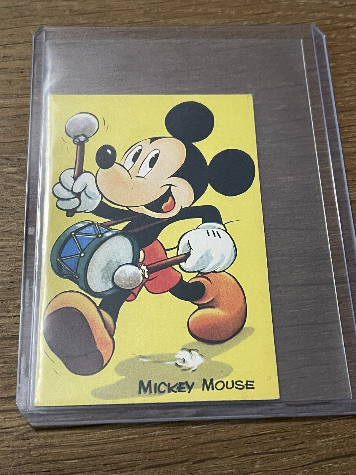 1947 WALT DISNEY PRODUCTIONS 🎥  WU-PEE CARD GAME MICKEY MOUSE PLAYING CARD