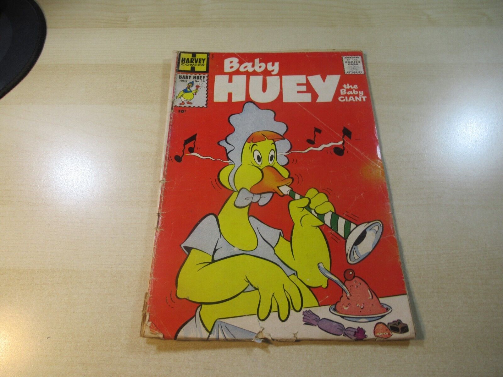 BABY HUEY THE BABY GIANT #18 HARVEY SILVER AGE LOW GRADE ICE CREAM HORN MUSIC