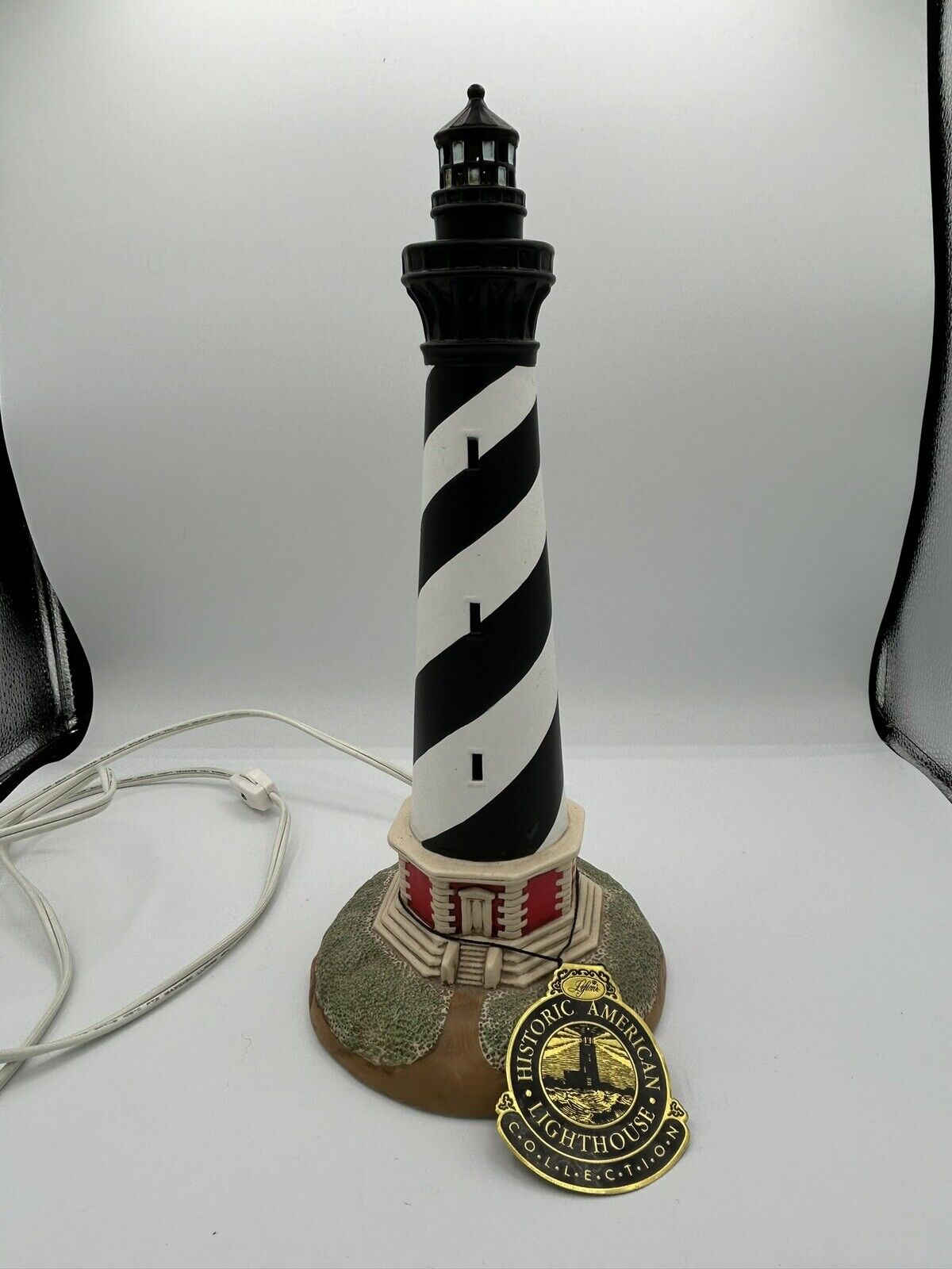 1991 VTG Lefton Historic American Lighthouse Lighted Cape Hatteras NC 1870