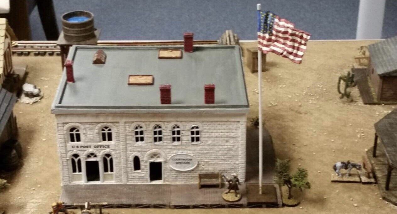 Miniature gaming Cowboy 25-28mm town - Courthouse Building & Offices