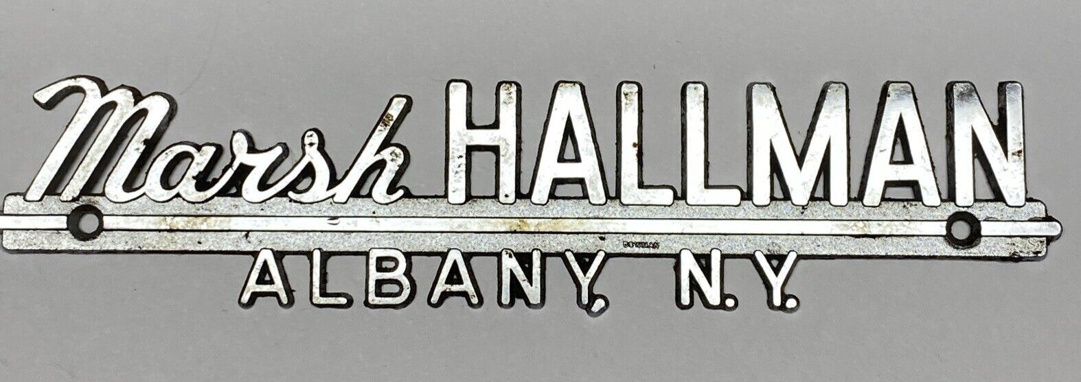 Vintage car emblem Badge, Marsh Hallman Albany, New York Dealership Nos