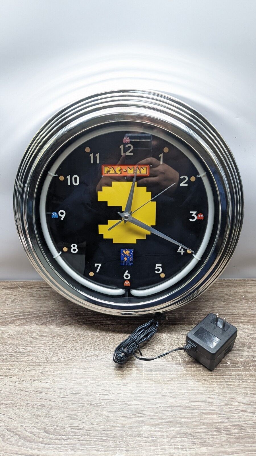 Pac Man Clock with Neon Light TX Lotto Collectible Merch Promo Not Sold in Store