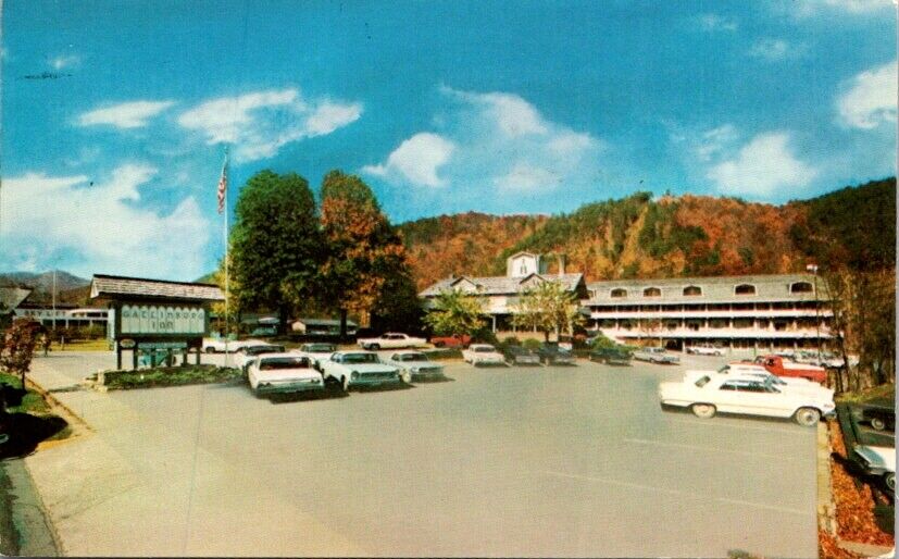 Vintage Postcard Gatlinburg Inn Gatlinburg Tennessee TN 1973                N711