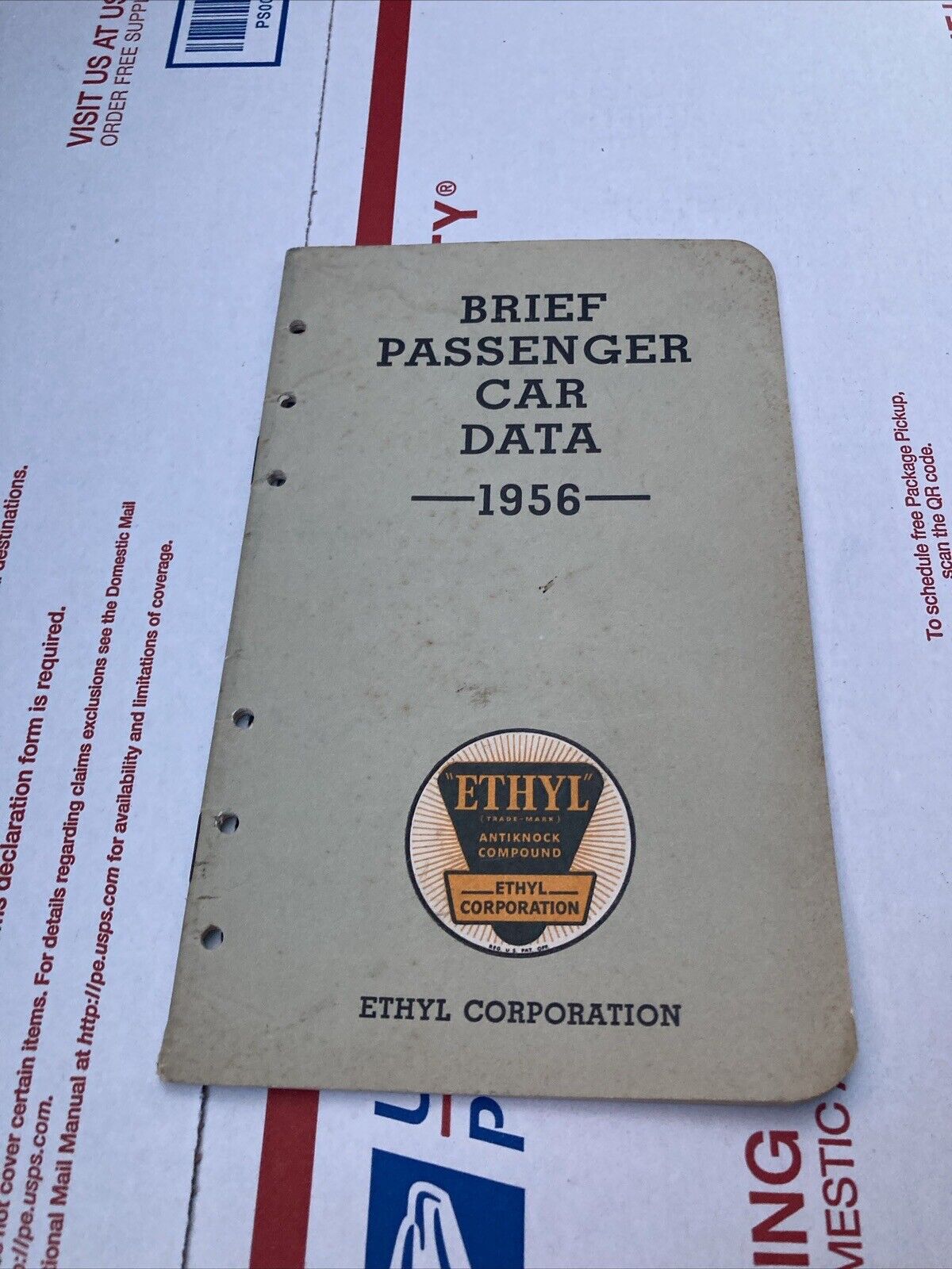 1956 Ethyl Corporation Brief Passenger Car Data Booklet 34pages (Excellent Cond)