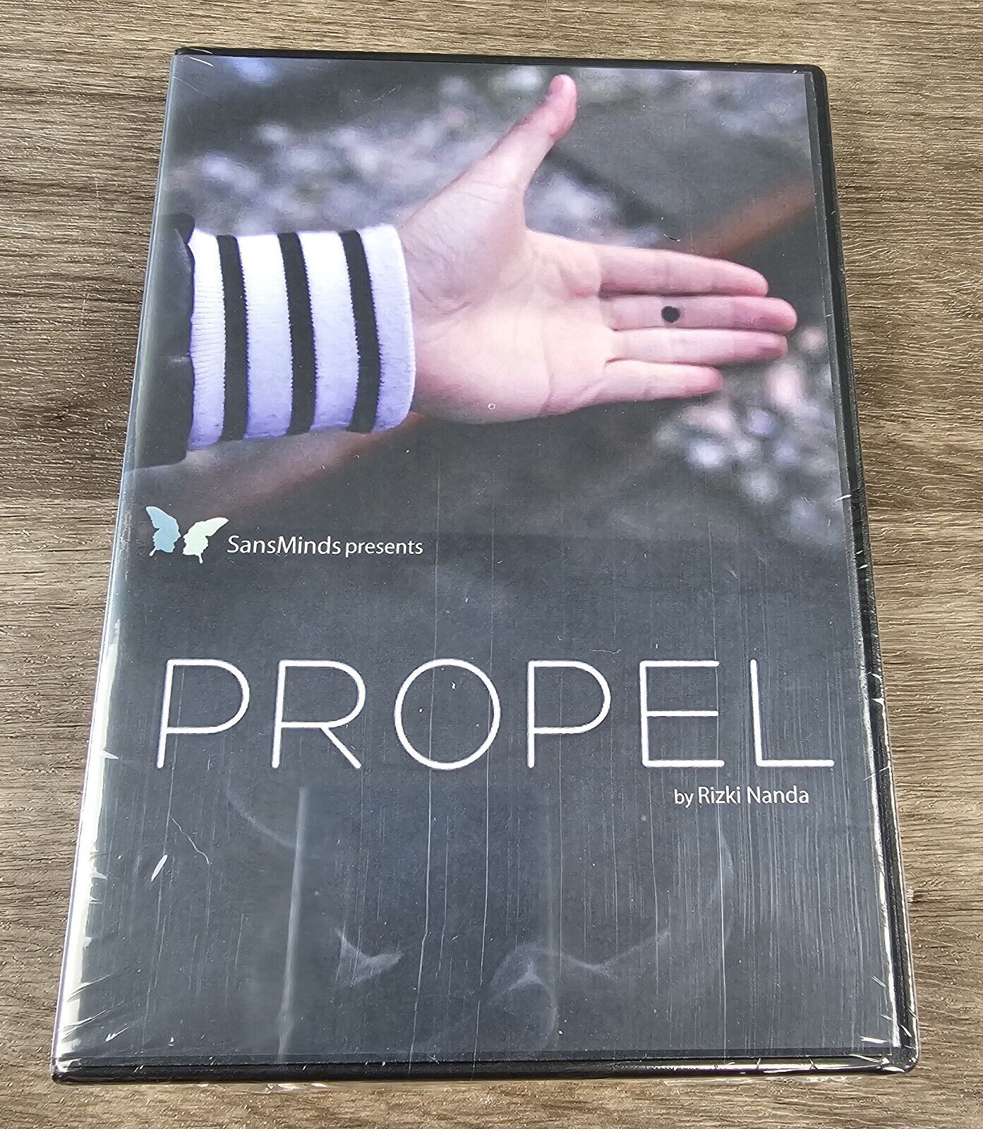 SansMinds presents 'Propel' by Rizki Nanda NOS - magic trick