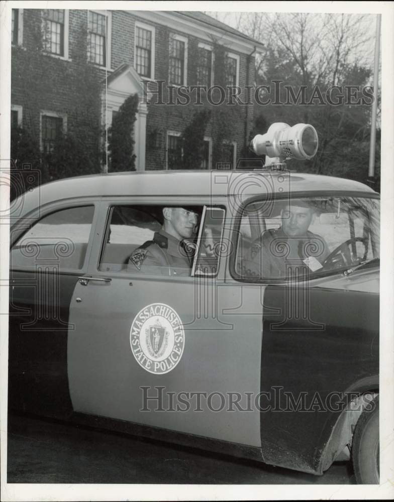 1956 Press Photo Pair of Massachusetts State Police in Squad Car - lrb37143