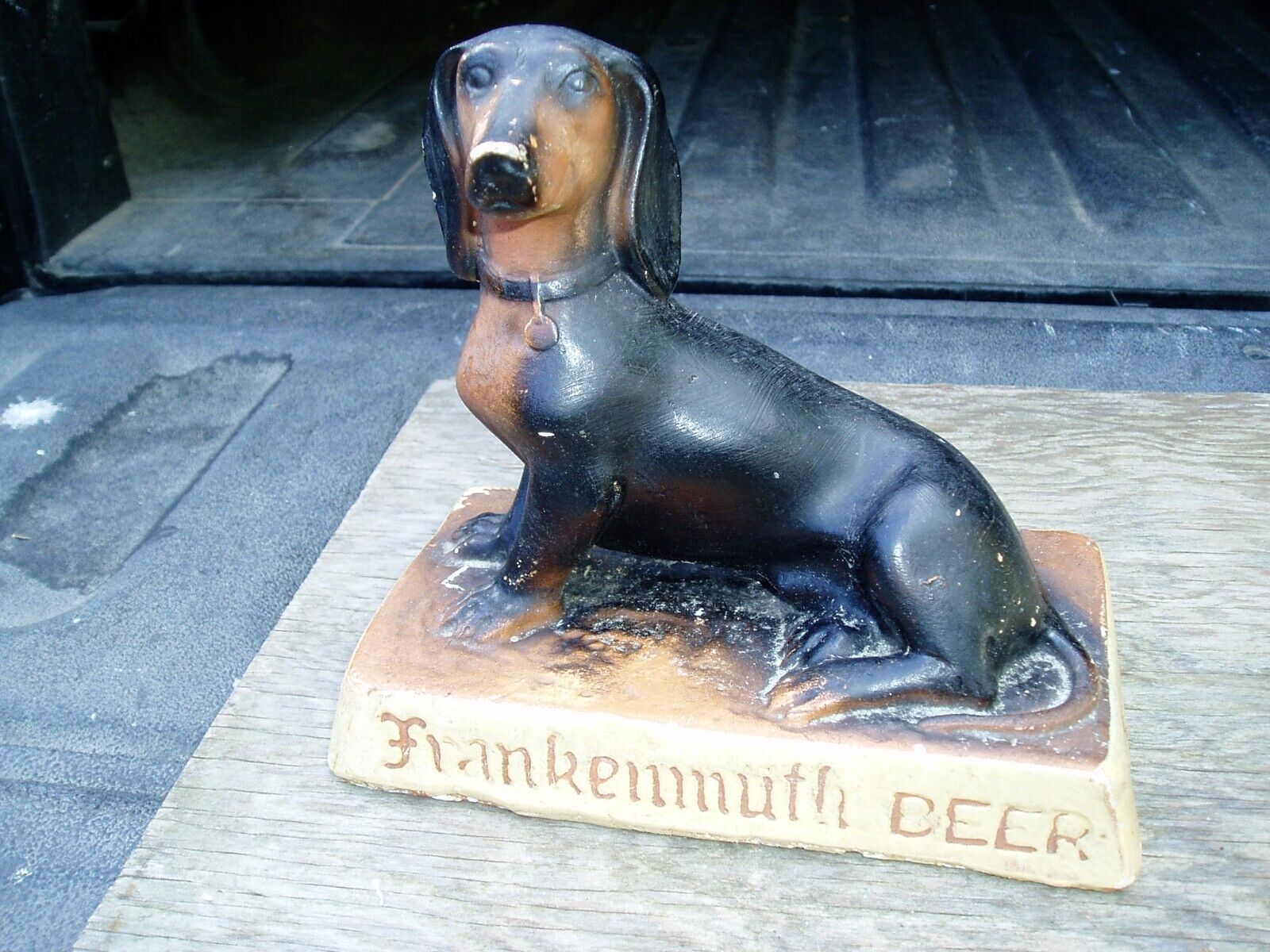 Vintage Frankenmuth Beer, Ale, Chalkware w/ Dog