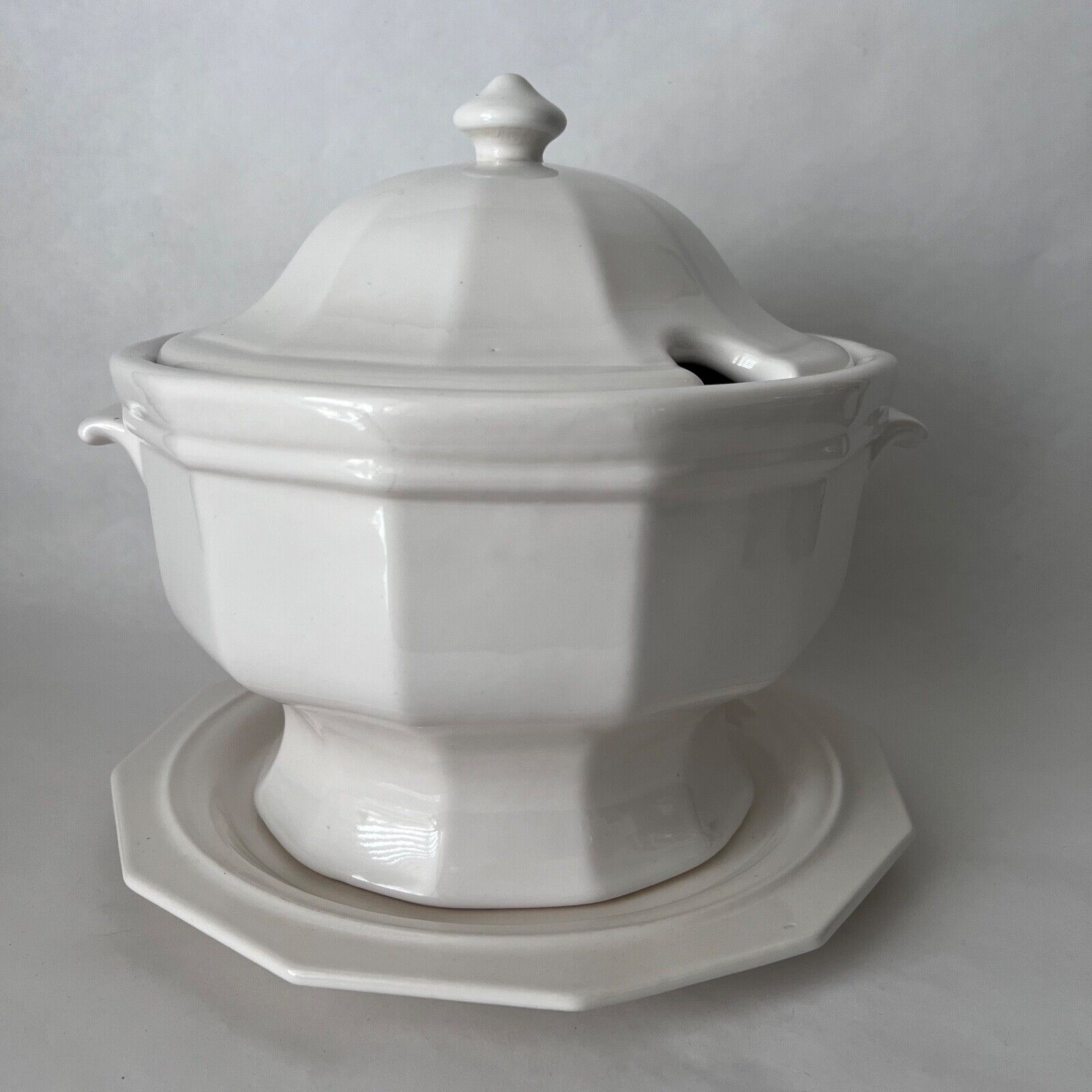 Vintage Phaltgraff Heritage Soup Tureen With Lid & Saucer Ivory Stoneware