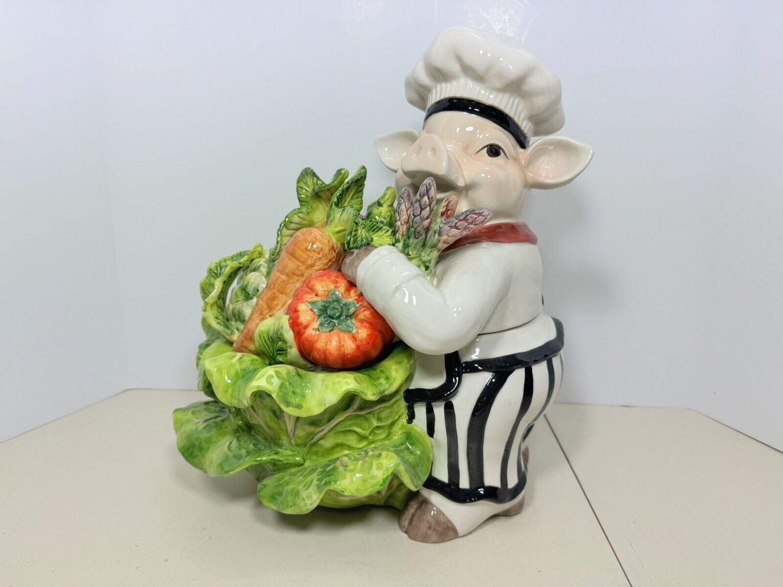 kaldun bogle ceramic French Chef Farm Pig Cookie Jar Lg Harvest Veggie Cabbage 