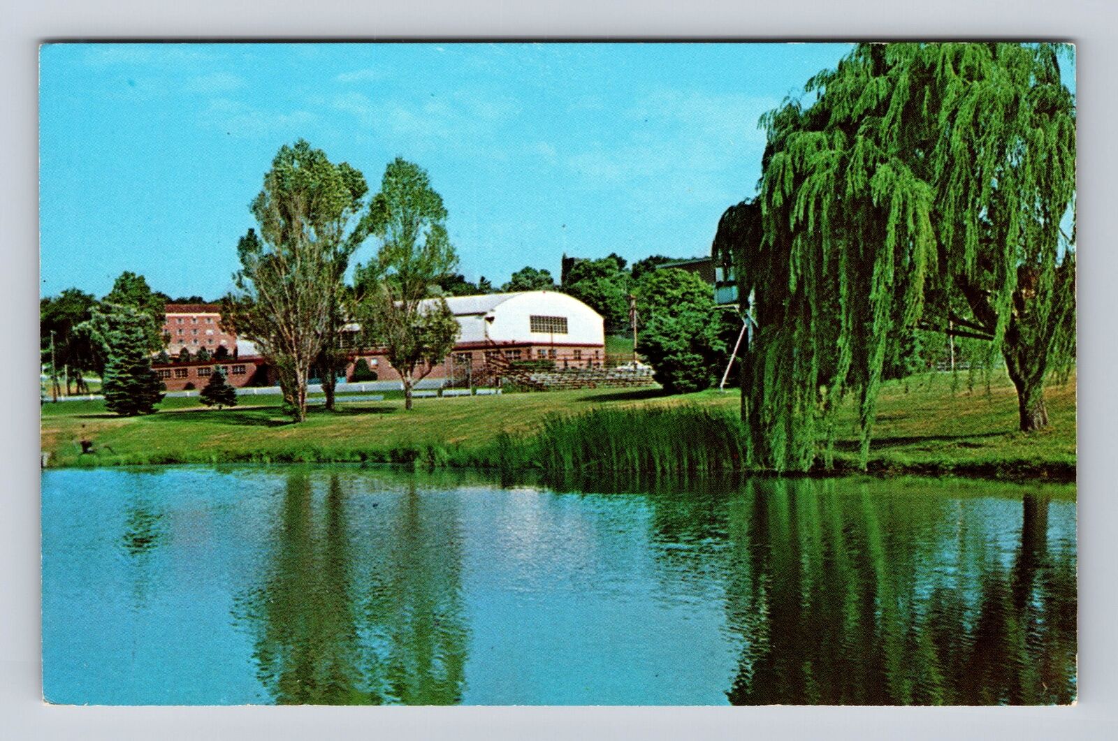 New Wilmington PA-Pennsylvania, Mem Field House, Briton Lake, Vintage Postcard