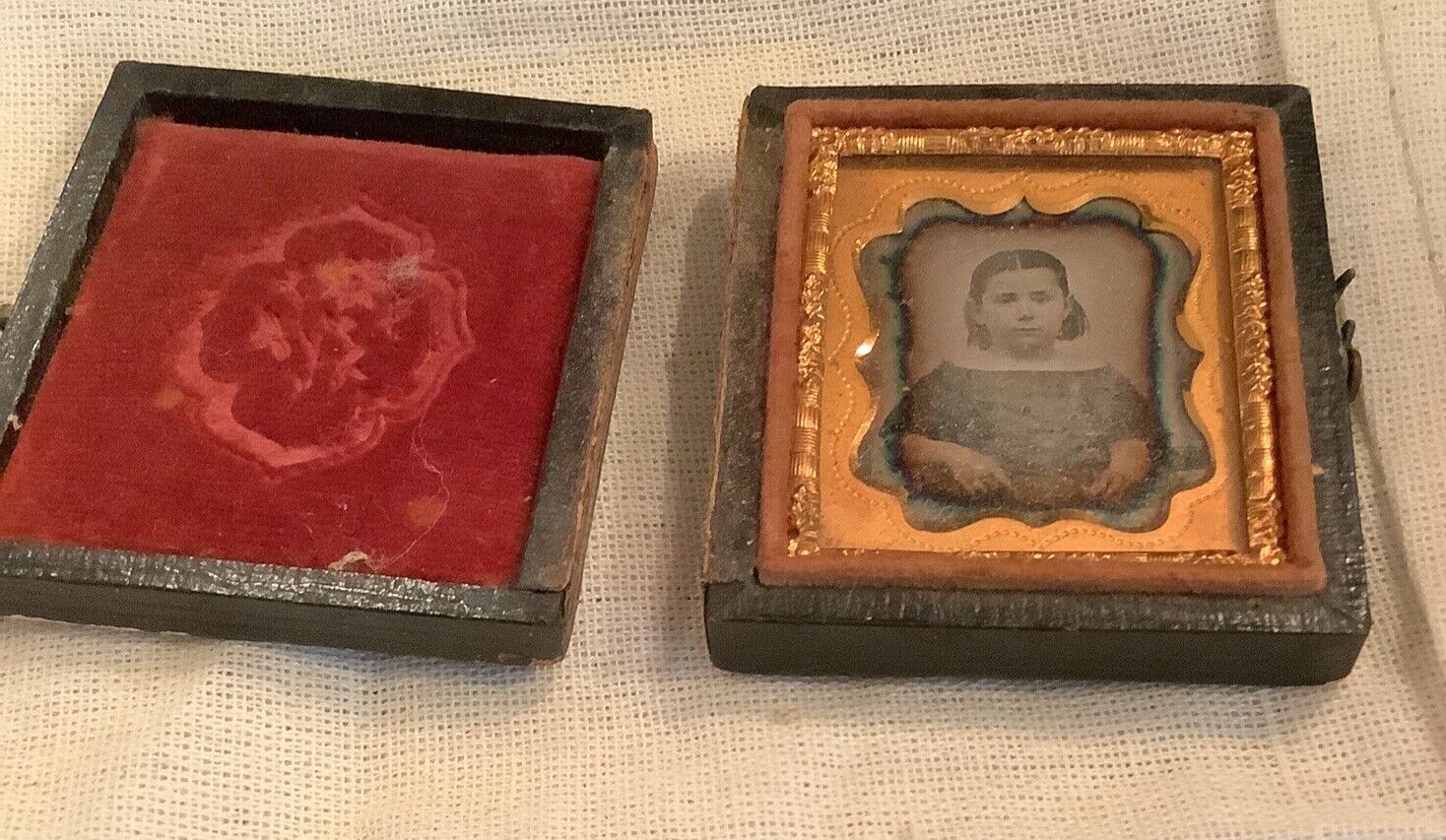 Antique Victorian Ambrotype Photo Frame In Wooden Case