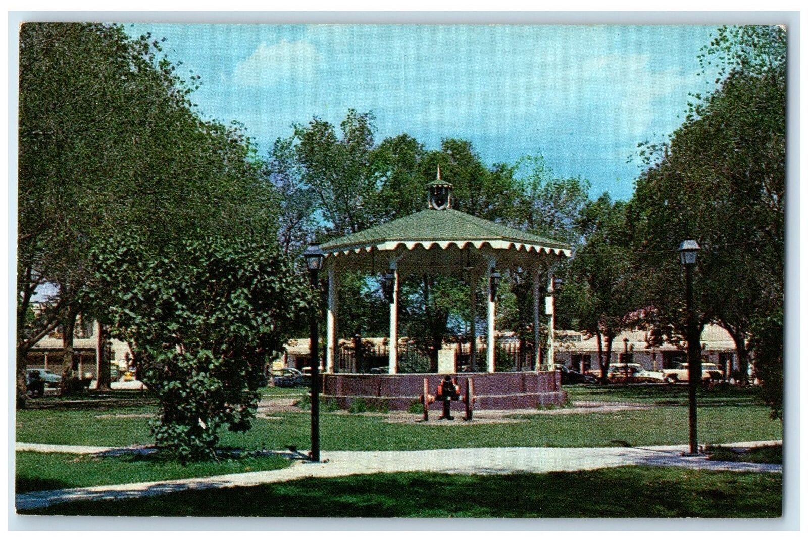 c1950\'s Old Town Plaza & Band Stand Cannon Albuquerque New Mexico NM Postcard