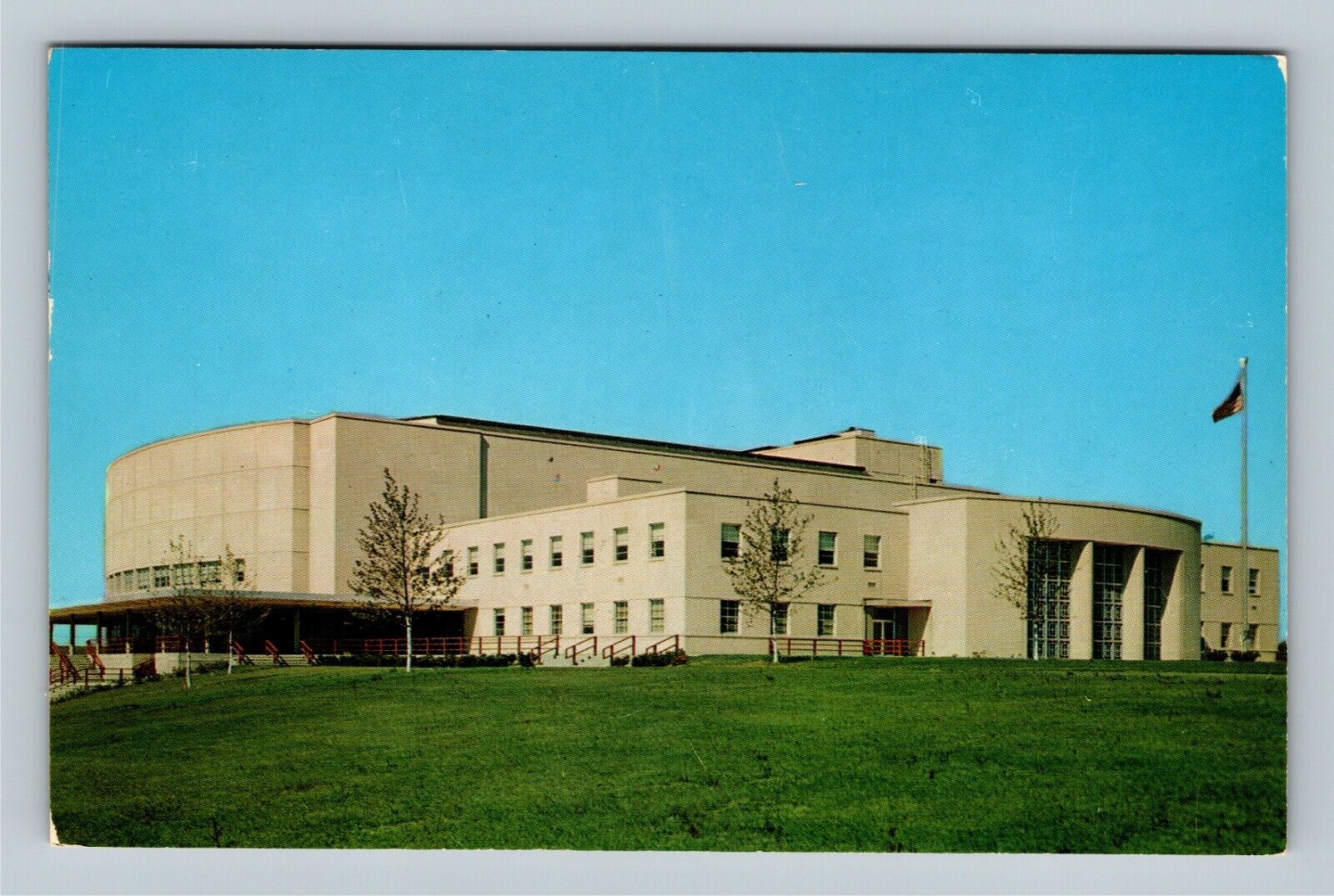 Columbus OH, Franklin County Veterans Auditorium, Ohio c1961 Vintage Postcard