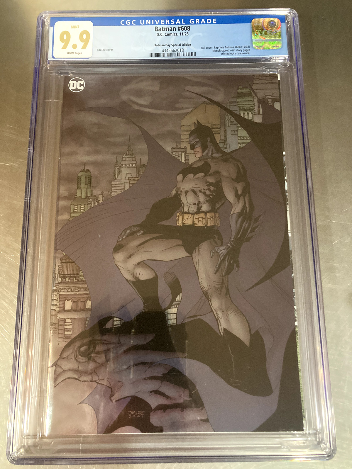 Batman #608 (9.9 GCG Mint) - Batman Day Special Edition - RARE- Printing ERROR