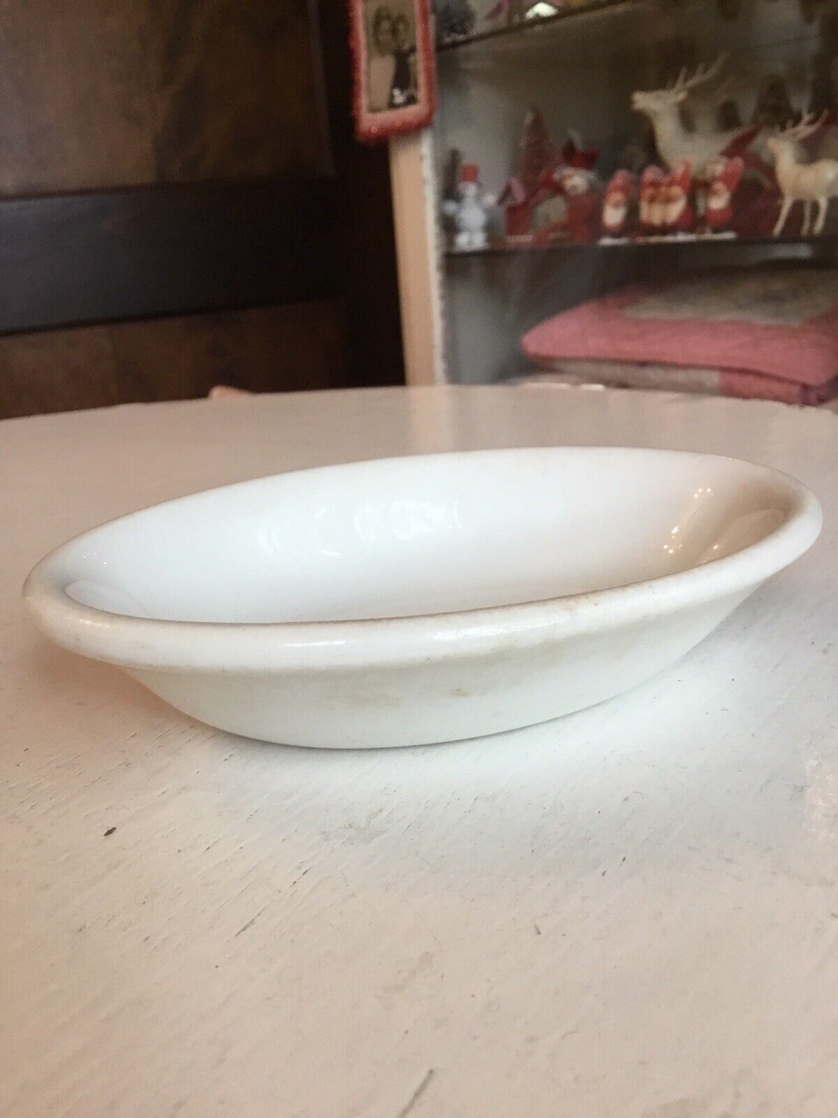 Vintage Farmhouse White Ironstone Distressed Soap Dish Unmarked Oval 4” X 5”