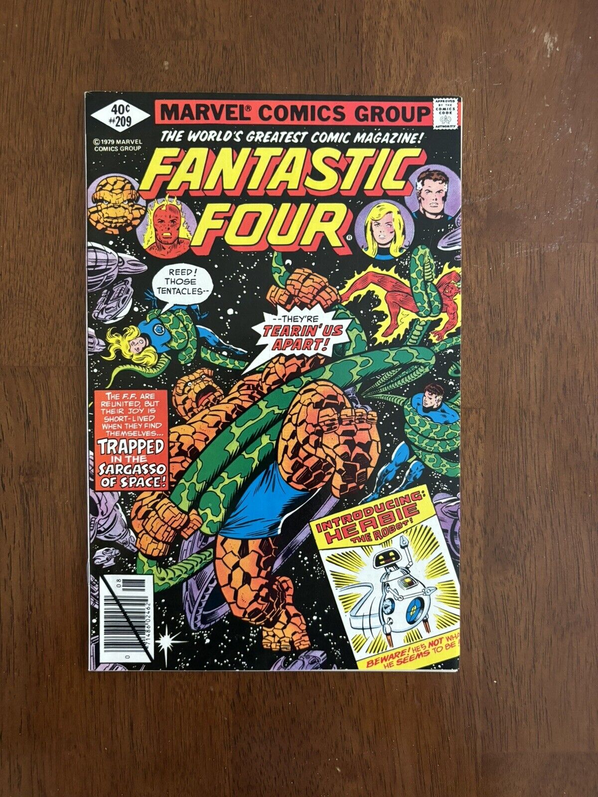 Fantastic Four #209 (Marvel, 1979) 1st app. of H.E.R.B.I.E. Byrne art VF-
